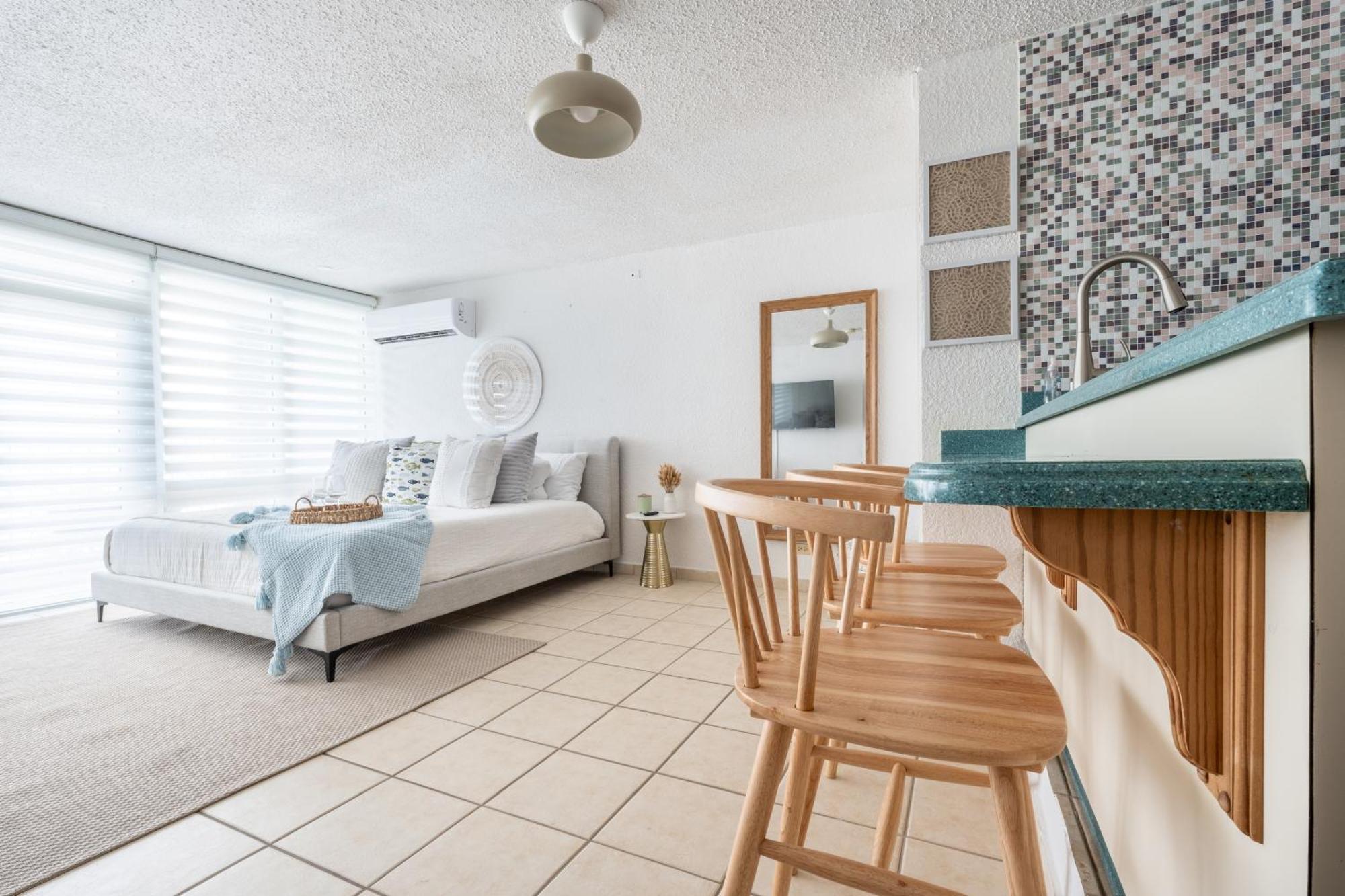 סן חואן Ocean View Deluxe Suite: Pvt. Beach & Pool מראה חיצוני תמונה